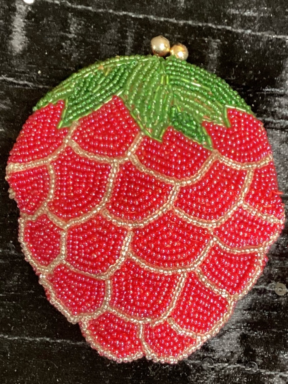 Vintage Beaded Strawberry Coin Purse or Card & Key Holder — Red & Green